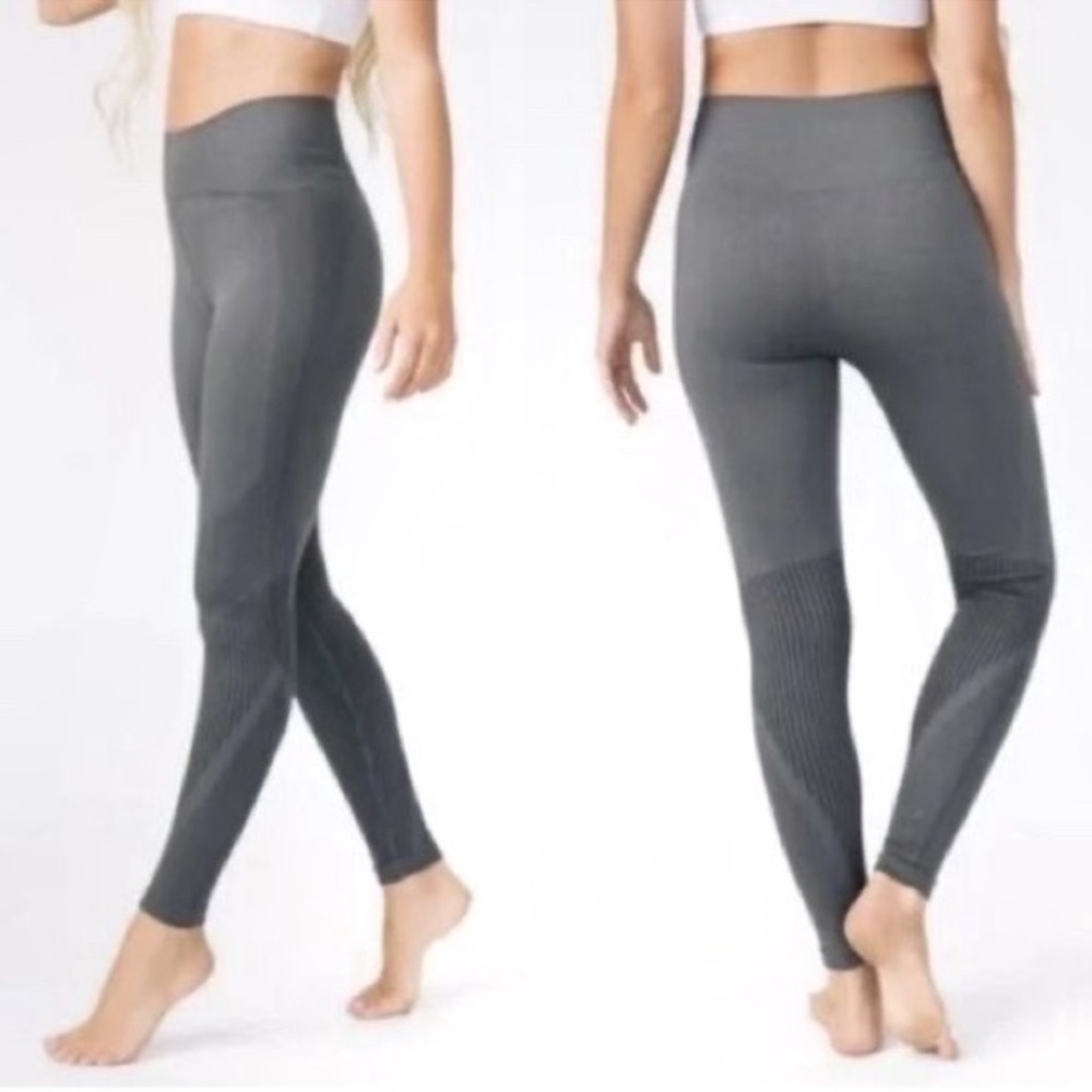 ZYIA Active Gray Grid Performance Hi Rise Seamless Leggings Full Length Large